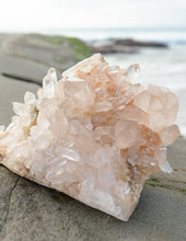 Load image into Gallery viewer, Pink Samadhi Himalayan Quartz
