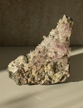 Load image into Gallery viewer, Veracruz Amethyst 4
